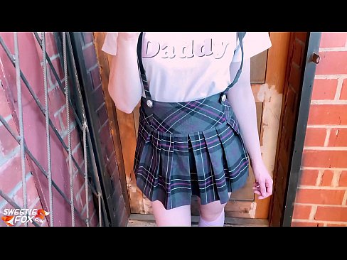 ❤️ Schoolgirl Sucks jej kutasa głęboko i fucks zamiast klas. ❤️ Porno fb at us ☑