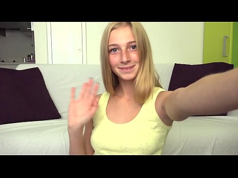 ❤️ Kiedy się nudzę, leniwie masturbuję moją różową cipkę ❤️ Porno fb at us ☑