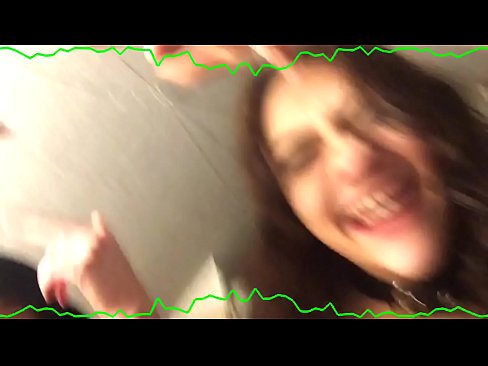 ❤️ Dwie seksowne brunetki emocjonalne majteczki zostają draniami dziwna suczka ❤️ Porno fb at us ☑