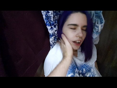 ❤️ Znalazłem moją siostrę w szafie i pomogłem jej dojść ❤️ Porno fb at us ☑